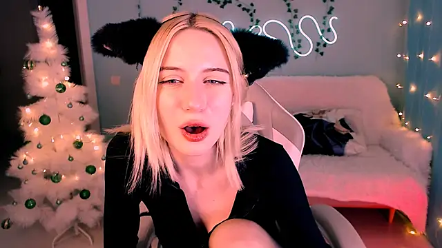 Sweet Richal online show from 12.15.24