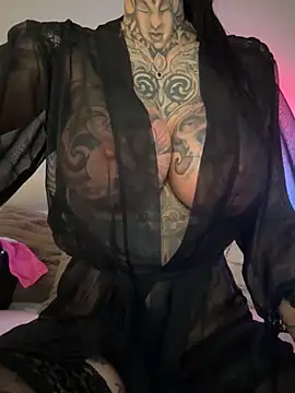 Snapshot of MeganWitch chatting on 06.17.26 MeganWitch online show from 06.17.26