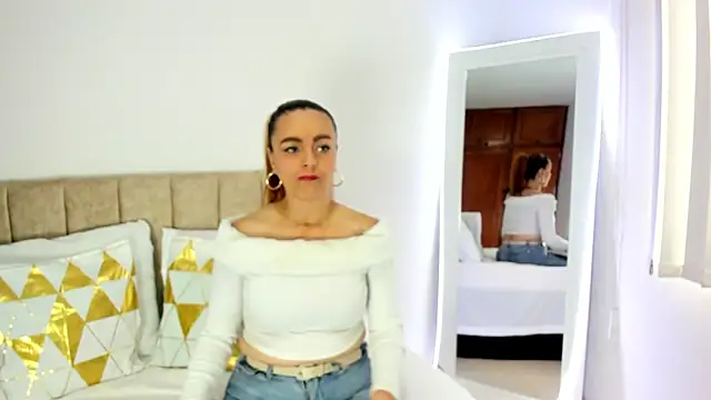 cristalwalker   online show from 11.13.25