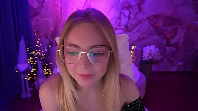 EmilySunshineS online show from 01.16.25