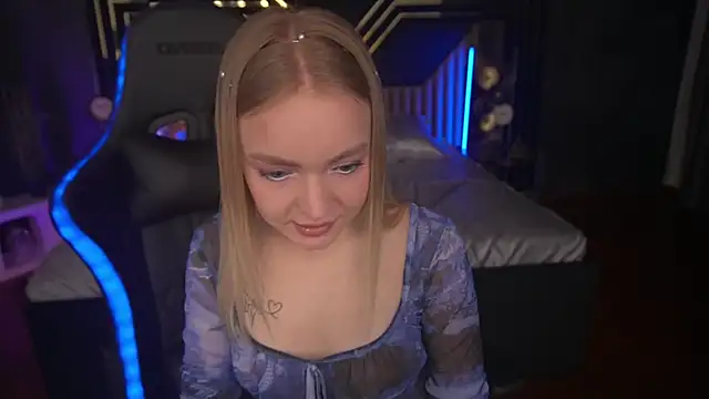 EmilySunshineS online show from 03.22.25