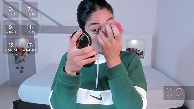 ScarlettWet9 online show from 11.07.25