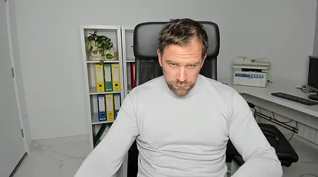 John-E-Dough online show from 12.08.24