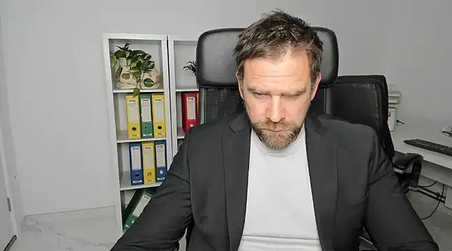 John-E-Dough online show from 12.18.24