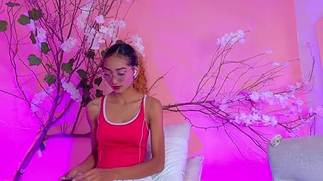 Charlotte Love10 online show from 03.19.26