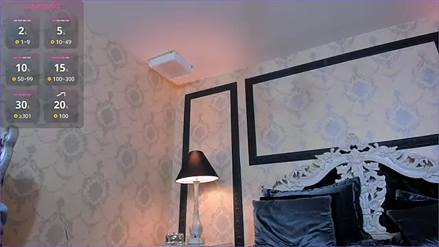 Snapshot of ImSophiie chatting on 05.27.26 ImSophiie online show from 05.27.26