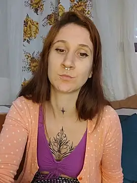 Snapshot of Khalee_si chatting on 06.25.26 Khalee si online show from 06.25.26
