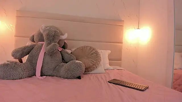 Mollymoon1 online show from 01.11.26