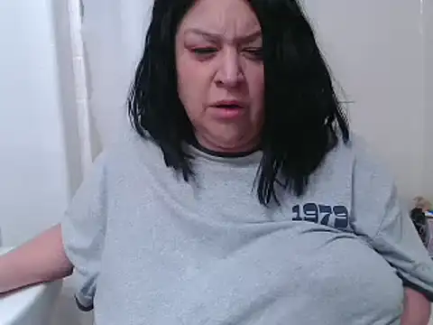 AlyssiaAmoreXO online show from 03.20.25