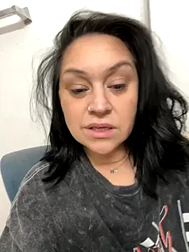 AlyssiaAmoreXO online show from 12.03.25