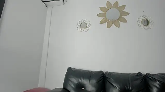 Snapshot of Sexual_Desirests chatting on 02.07.25 Sexual Desirests online show from 02.07.25