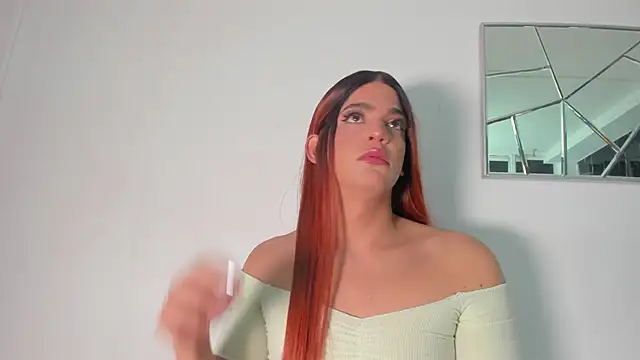 Snapshot of Sexual_Desirests chatting on 02.07.25 Sexual Desirests online show from 02.07.25