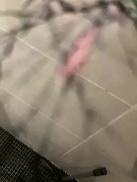 lescro95  online show from 12.21.25