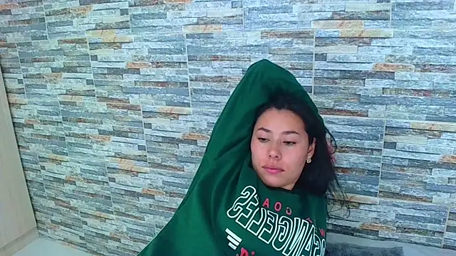  joy yva online show from 03.04.25