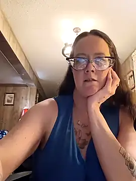 TheGoldenLotus online show from 04.13.26