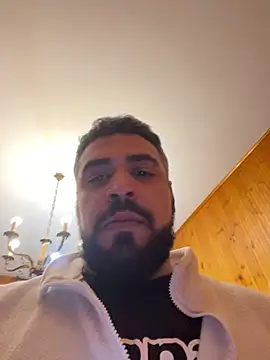 Snapshot of Dikkiduohottt chatting on 02.23.25 Dikkiduohottt online show from 02.23.25