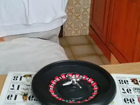 VeneRed online show from 10.23.25