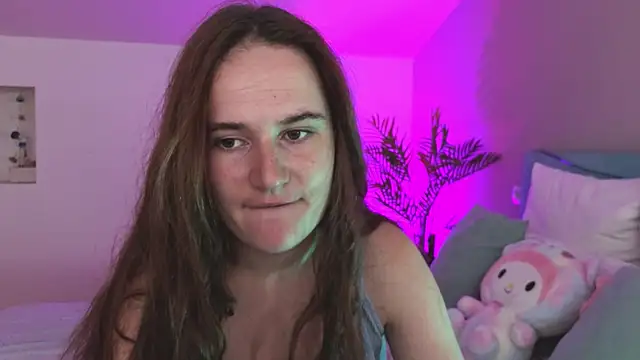 Snapshot of L1ittle_kitty_ chatting on 07.30.26 L1ittle kitty online show from 07.30.26