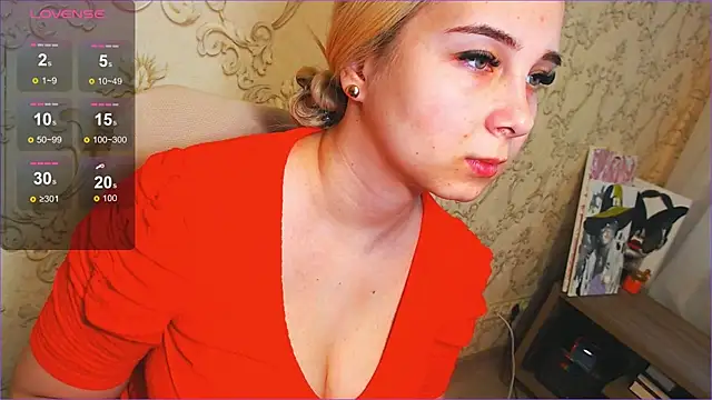 Snapshot of DolphinDreams chatting on 02.28.25 DolphinDreams online show from 02.28.25