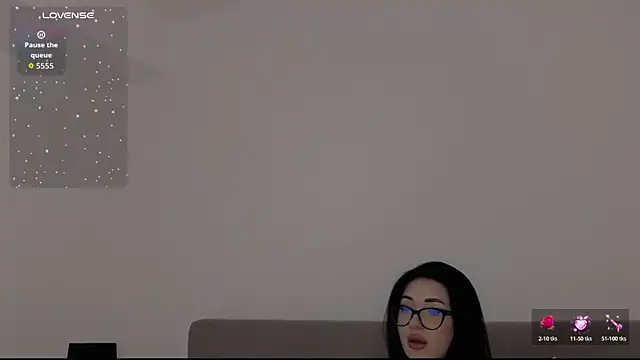 Snapshot of AllisonSky chatting on 11.16.25 AllisonSky online show from 11.16.25