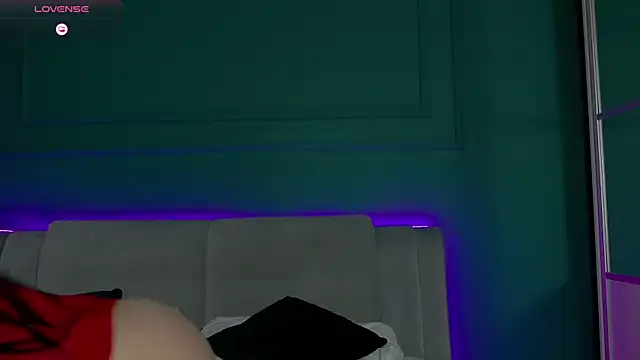 AllisonSky online show from 04.14.26