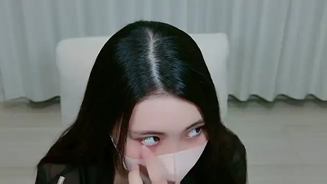 yuki room online show from 09.28.25