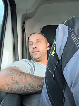 Lecatore80 online show from 11.13.25