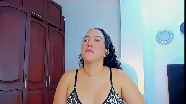 kathyajhonss online show from 03.01.25