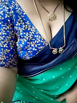 Snapshot of your-sameera chatting on 01.25.25 your-sameera online show from 01.25.25