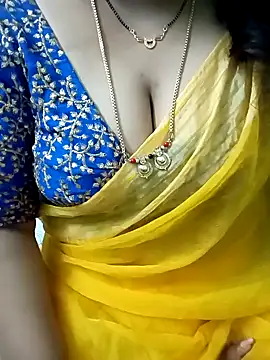 Snapshot of your-sameera chatting on 02.01.25 your-sameera online show from 02.01.25