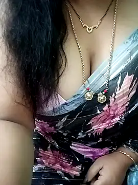 Snapshot of your-sameera chatting on 02.19.25 your-sameera online show from 02.19.25