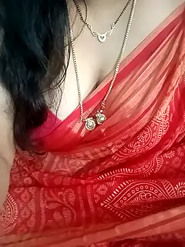 Snapshot of your-sameera chatting on 02.21.25 your-sameera online show from 02.21.25