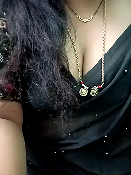 Snapshot of your-sameera chatting on 03.01.25 your-sameera online show from 03.01.25