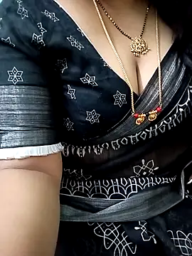 Snapshot of your-sameera chatting on 03.14.25 your-sameera online show from 03.14.25