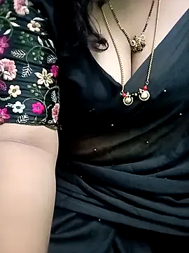 Snapshot of your-sameera chatting on 09.13.25 your-sameera online show from 09.13.25