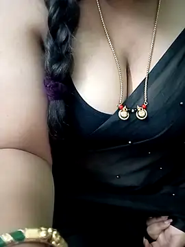 Snapshot of your-sameera chatting on 09.24.25 your-sameera online show from 09.24.25