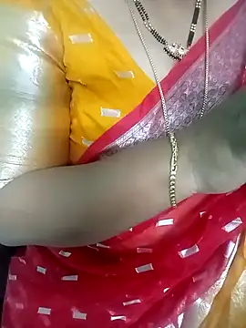 Snapshot of your-sameera chatting on 02.14.26 your-sameera online show from 02.14.26