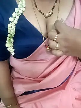 Snapshot of your-sameera chatting on 02.20.26 your-sameera online show from 02.20.26