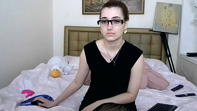 Snapshot of Iren chatting on 05.22.26 Iren online show from 05.22.26