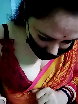 Snapshot of Raja_Ranii chatting on 12.28.24 Raja Ranii online show from 12.28.24