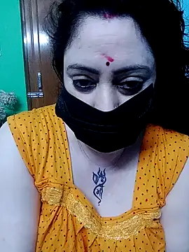 Snapshot of Raja_Ranii chatting on 02.09.25 Raja Ranii online show from 02.09.25