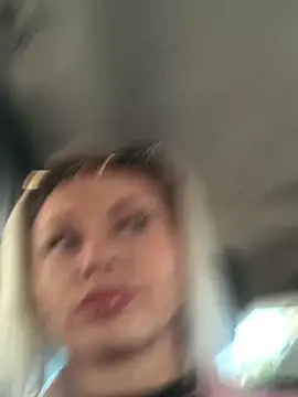 Snapshot of Diamond_Bunny_ chatting on 01.31.25 Diamond Bunny online show from 01.31.25