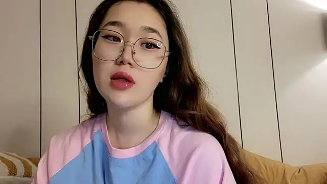 Snapshot of Jennatyan chatting on 06.06.26 Jennatyan online show from 06.06.26