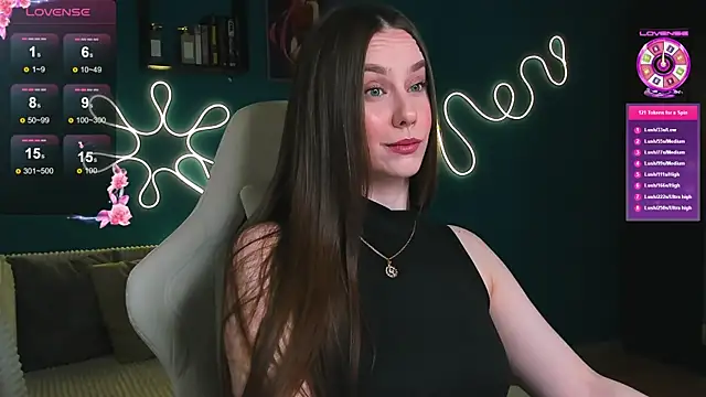 katie taylorr online show from 10.15.25