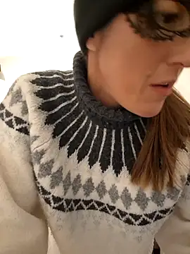 Snapshot of Hexe12346 chatting on 11.23.25 Hexe12346 online show from 11.23.25