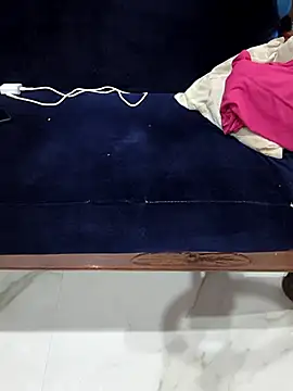 kaveerpooja947 online show from 04.18.26