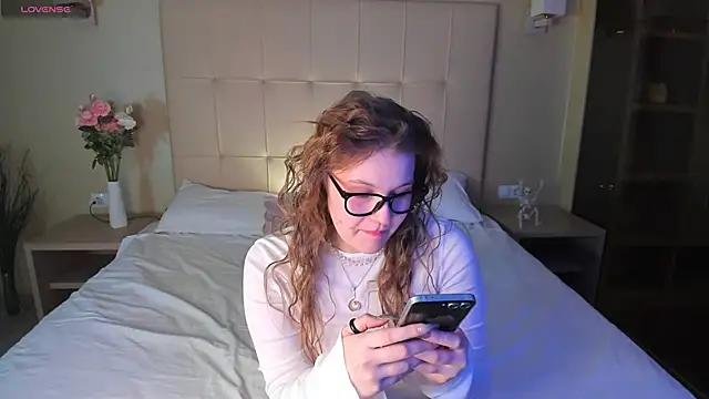 Colleen Blake online show from 10.22.25