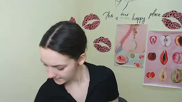  SusieSu  online show from 02.13.25