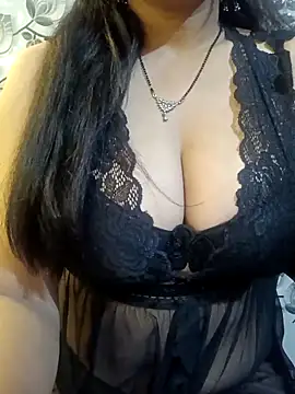 Snapshot of kindar-joy chatting on 03.11.25 kindar-joy online show from 03.11.25