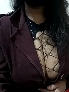 Anamika Kapoor online show from 12.31.24